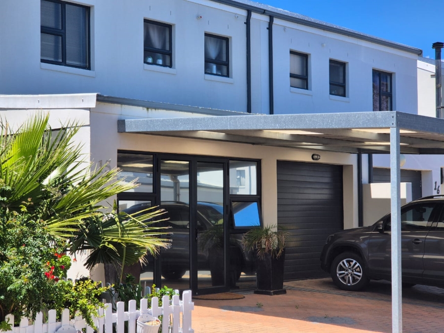 3 Bedroom Property for Sale in Onverwacht Western Cape